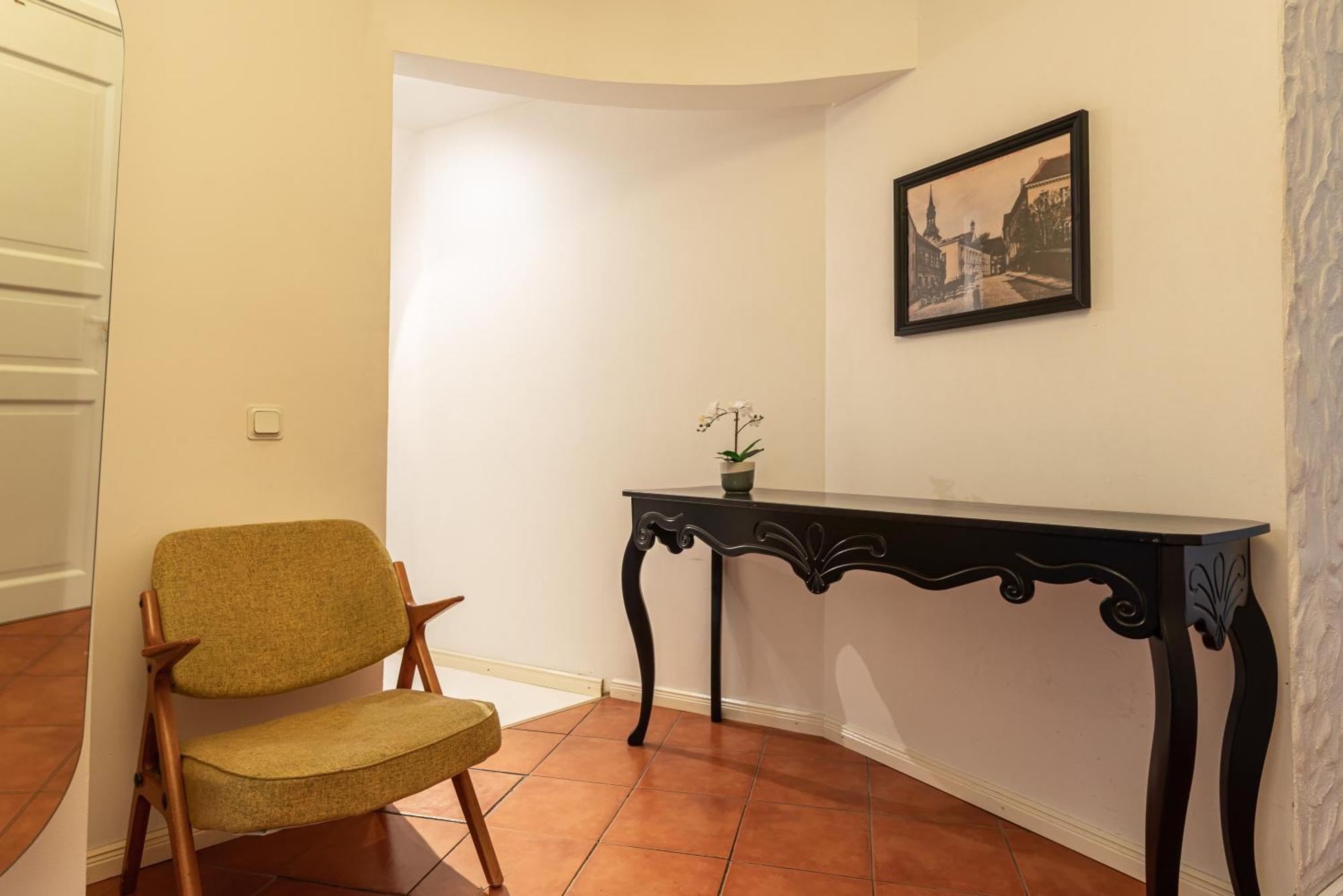 Old Town - Vana Turg Apartment Ταλίν Εξωτερικό φωτογραφία